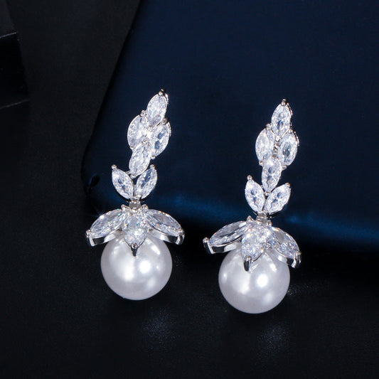 Japanese and Korean bride AAA zircon braceletshell pearl hand chain earrings and necklace set of three pieces