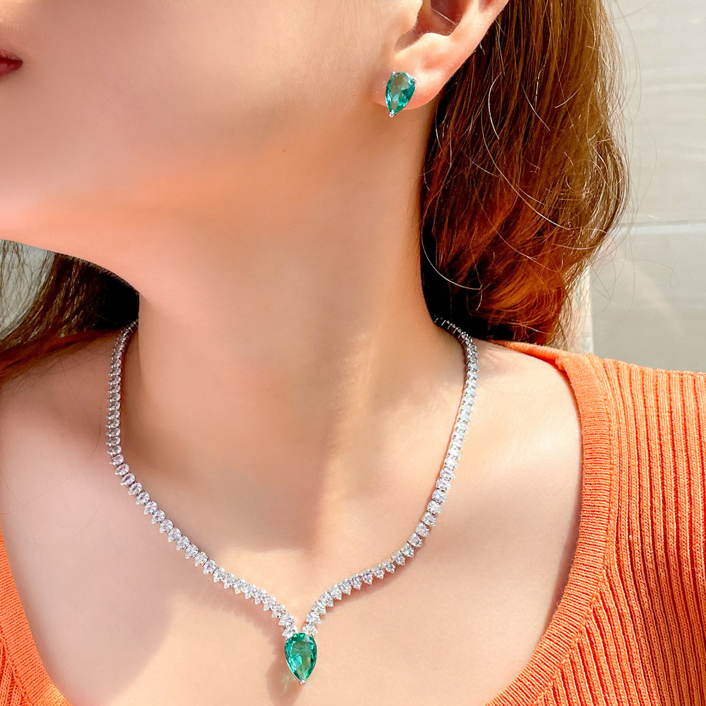 Simple ins Korean-style ear studs collar chain slimming effect zirconia two-piece set earrings pendant necklace