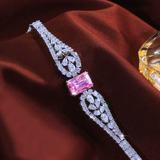 Princess pink diamond earbore hollowed-out minimalist luxury ins-style zircon bracelet sweet and versatile with elegant and sophisticated charm Handcrafted jewelry accessory