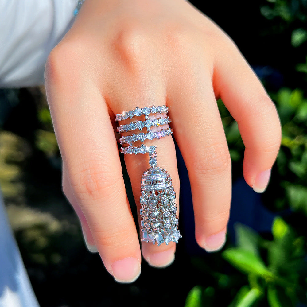 European-style retro micro-set zirconia fringed ring with a wide opening for the index finger simple and unique finger ring