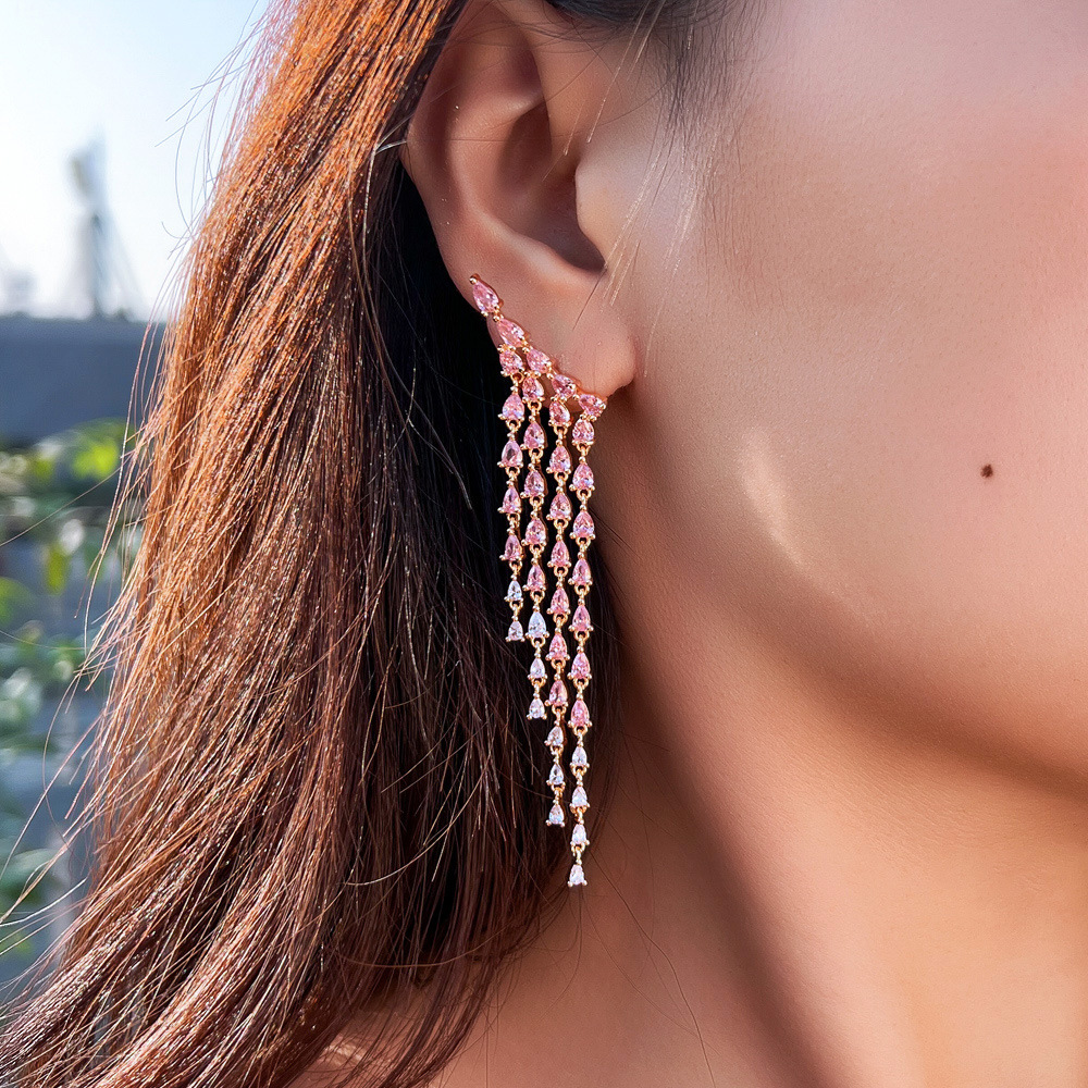French-style minimalist long-styled fringed pink diamond earrings for an ultra-bright zirconia evening gown fashion show zirconia ear pendants jewelry