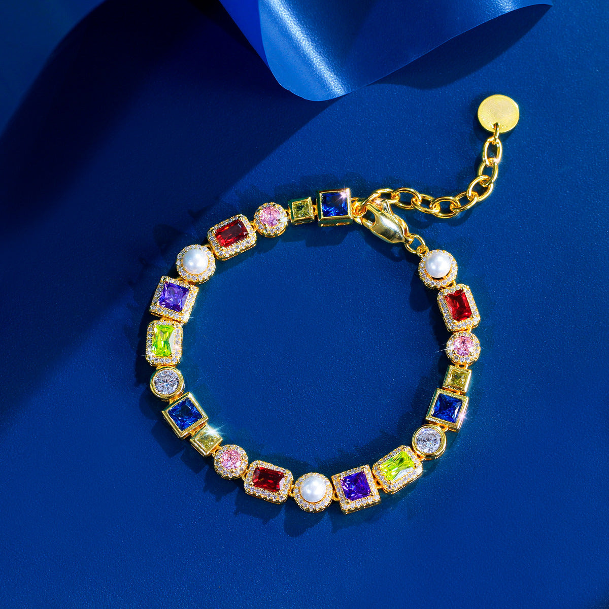 European and American high-end casual colored zirconia bracelethip-hop stylemen's and women's versiontrendy shell and pearl inlaid with diamonds rainbow style jewelry accessory