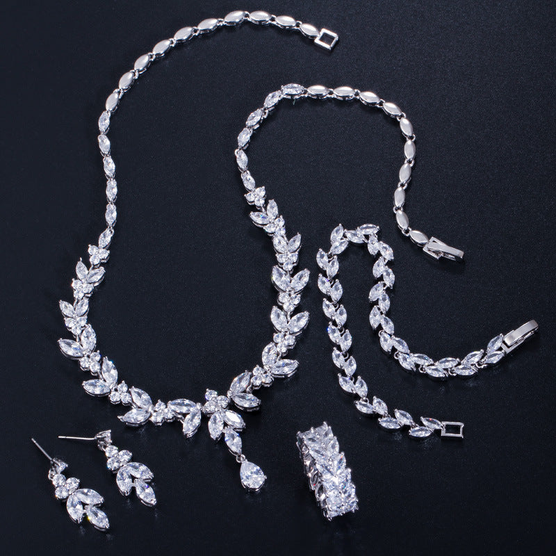 Korean-style elegant wedding dress and accessories set with high-end AAA zirconium stones (four pieces) for brides