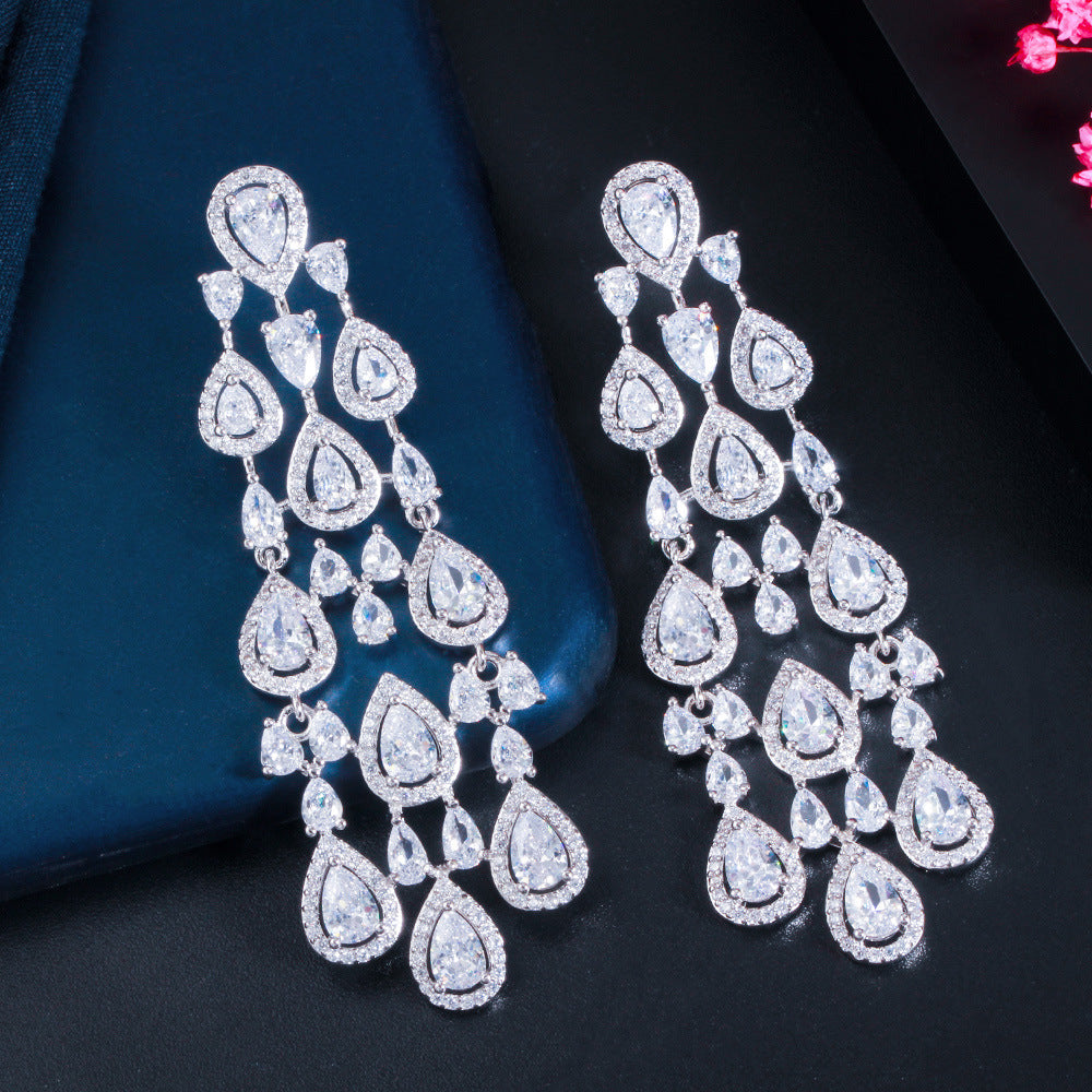 European and American fashion-style fringed earrings banquet-length elegant copper micro-set zirconia earrings accessory for clothing and decoration