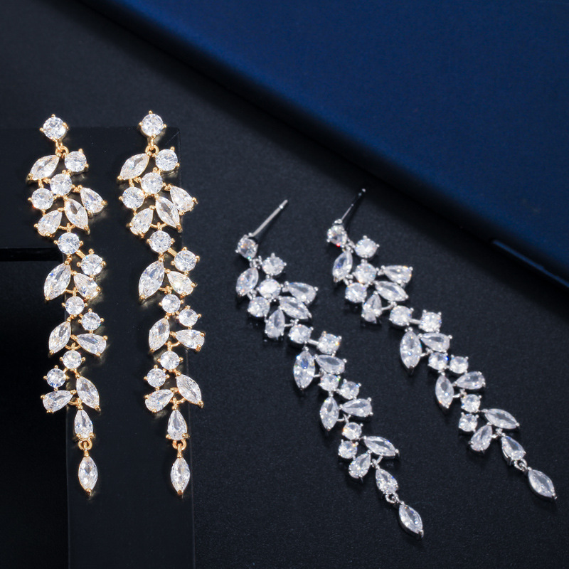 Korean-style classic petal long-drop drop-sleeve earrings with zircon and full-diamond inlay trendy earrings