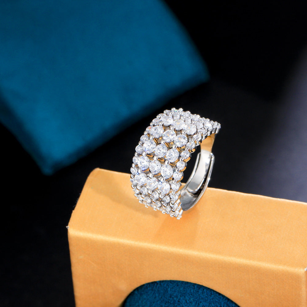 Luxurious retro ultra-bright open ring with full diamonds - a rare and popular online live-streaming accessory featuring zirconium rings