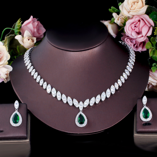 Korean version of the elegant bridal set. Environmentally friendly copper micro-set zirconia necklace earrings and chain Wedding dress accessory for banquets