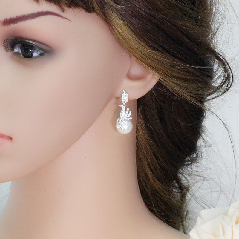 Korean style ear ornaments - pearl and zirconia earrings Simple and fashionable long-style earrings