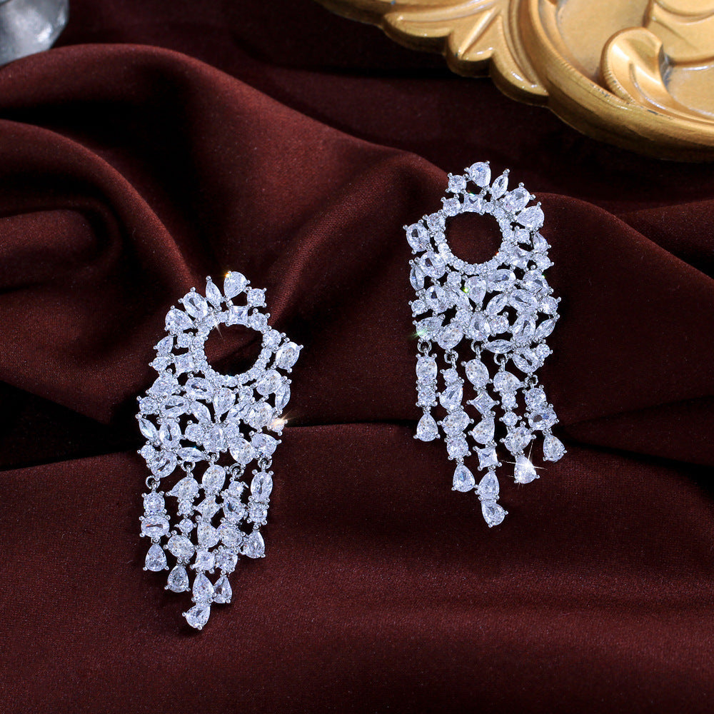 Korean minimalist luxury-style zircon pendant earrings with fringes high-end ear accessories unique design makes face look smaller full diamond earrings