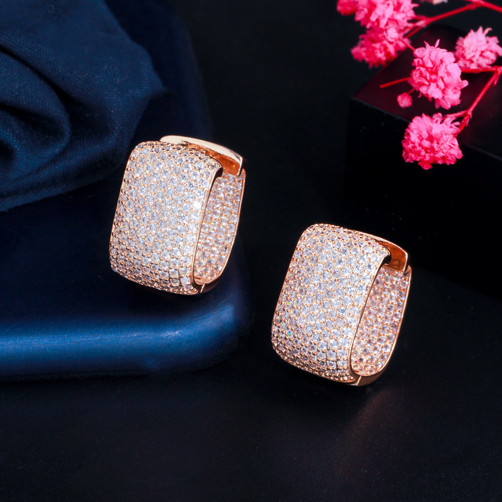 New style Korean-style ear accessories - trendy and elegant featuring full diamonds and zirconia shiny ear studs and earrings
