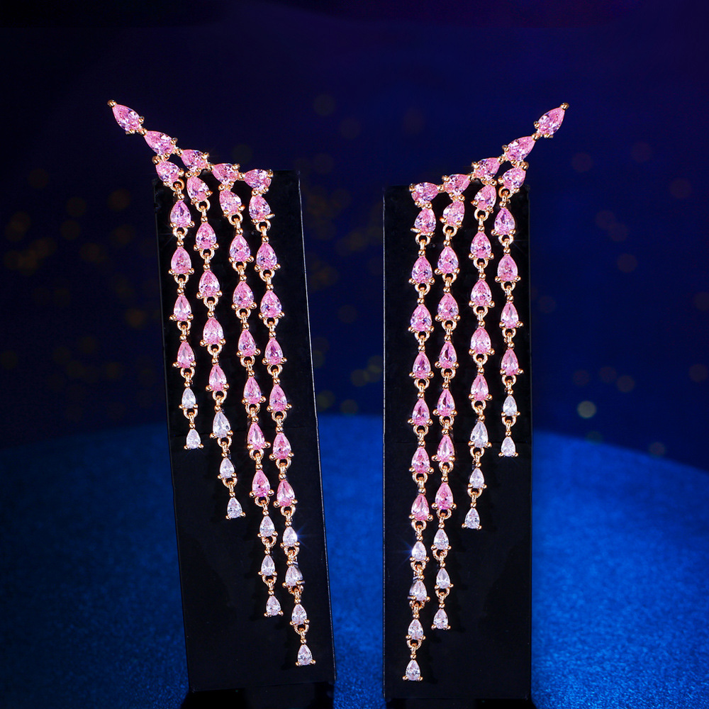 French-style minimalist long-styled fringed pink diamond earrings for an ultra-bright zirconia evening gown fashion show zirconia ear pendants jewelry