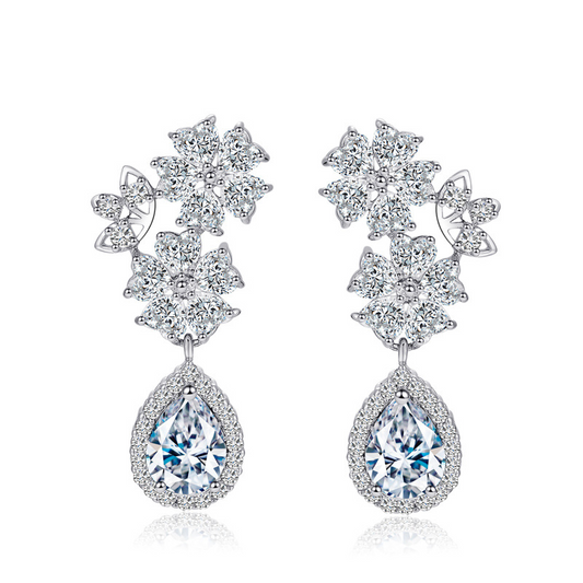 Color-retaining exquisite high-end Korean jewelry AAA quality zircon ear jewelry Simple and elegant fashionable and versatile