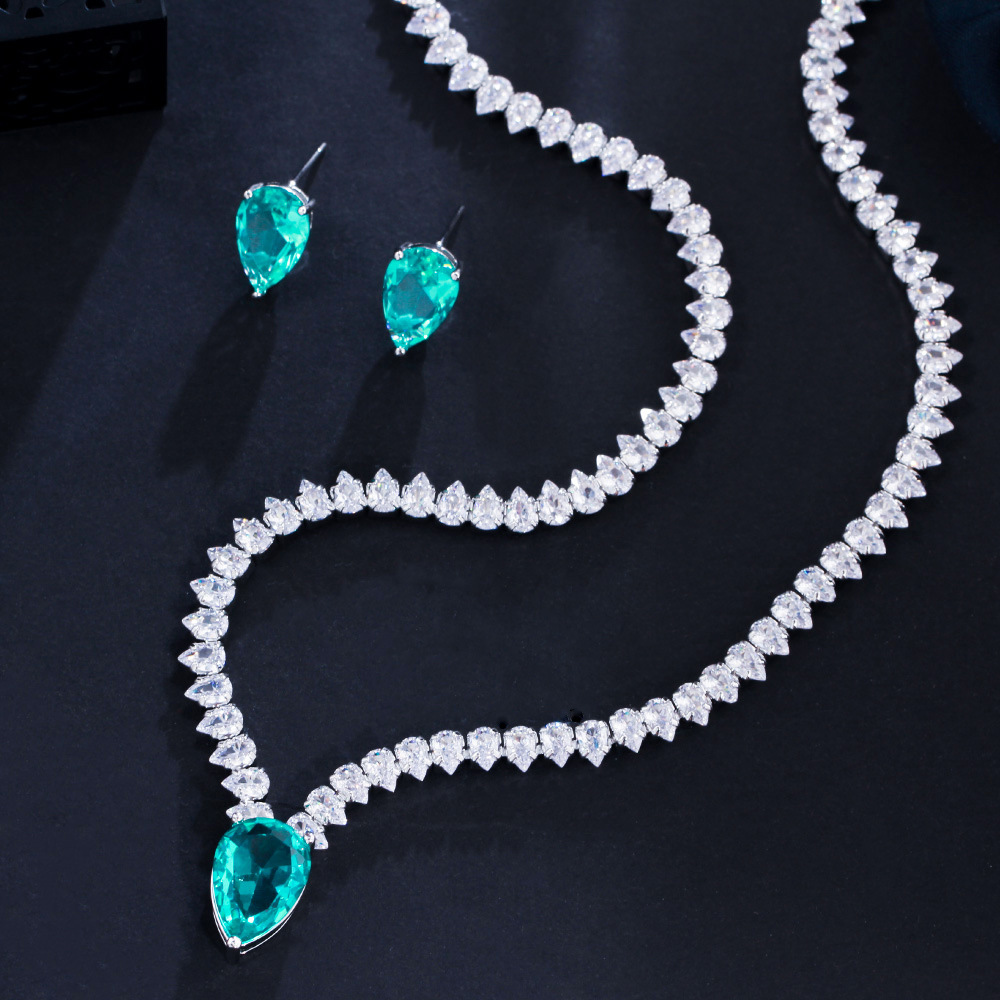 Simple ins Korean-style ear studs collar chain slimming effect zirconia two-piece set earrings pendant necklace