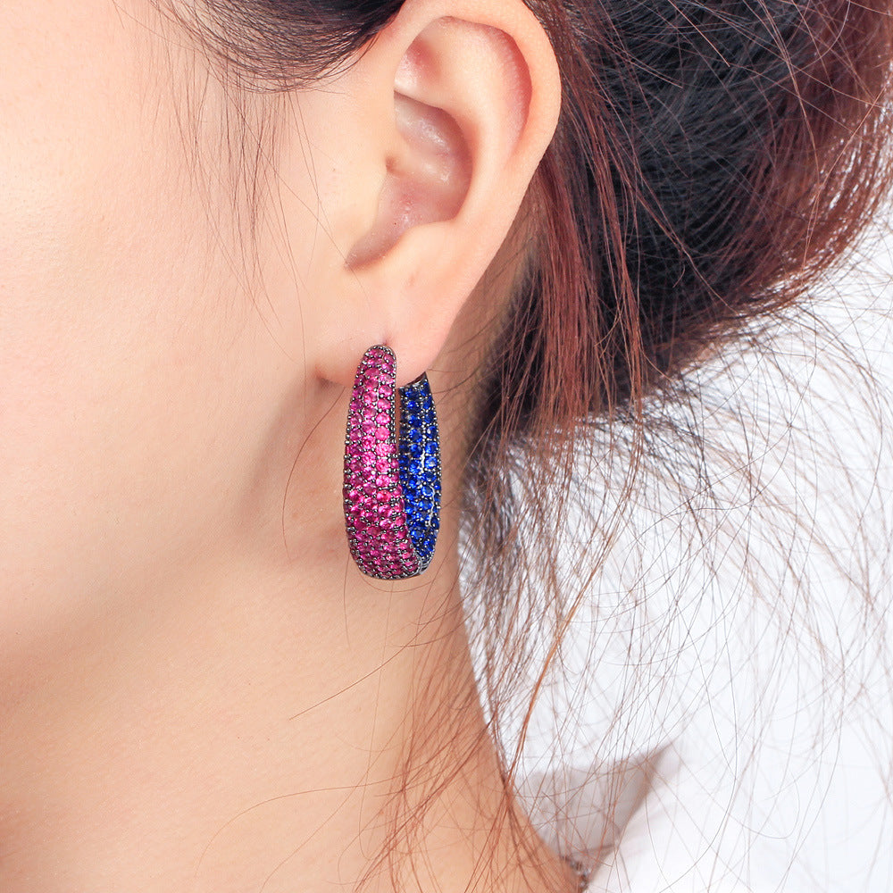 S925 silver needle European luxury exaggerated and grand circular ear stud earrings with black zirconium gemstone inlay, ear jewelry C-shaped earrings