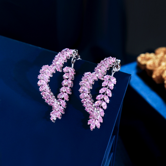 Luxury soft-pink heart-shaped earrings with interchangeable designs featuring high-end zirconia stones Versatile and extremely shiny wheat-shaped heart-shaped earrings