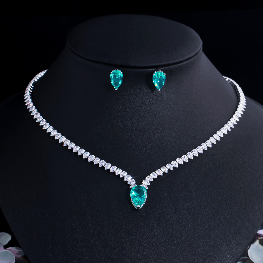 Simple ins Korean-style ear studs collar chain slimming effect zirconia two-piece set earrings pendant necklace