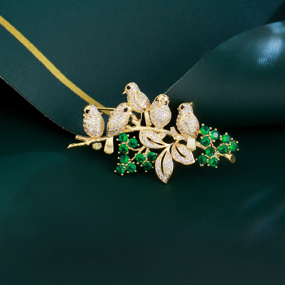 Chinese-style bird, flower and fragrance brooch with tiny inlaid zirconia happy magpie brooch delicate flower and bird headpiece matching for a cheongsam and western accessories