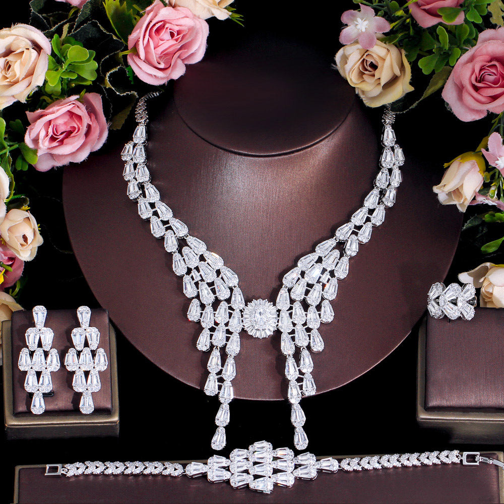 French elegant and luxurious full-diamond choker wedding dress accessories necklace earrings bracelet ring set
