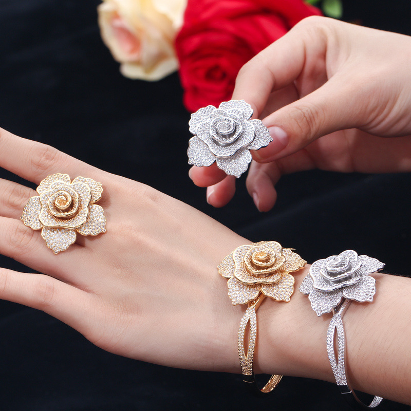 European and American fashion-inspired rose flower hand chain and ring set with full-set of zirconia jewelry