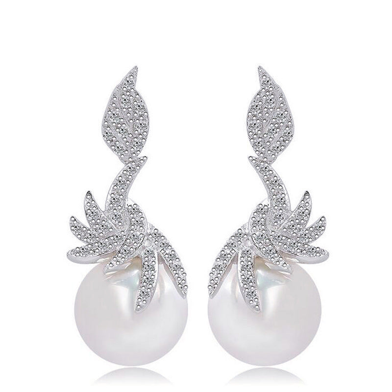 Korean style ear ornaments - pearl and zirconia earrings Simple and fashionable long-style earrings