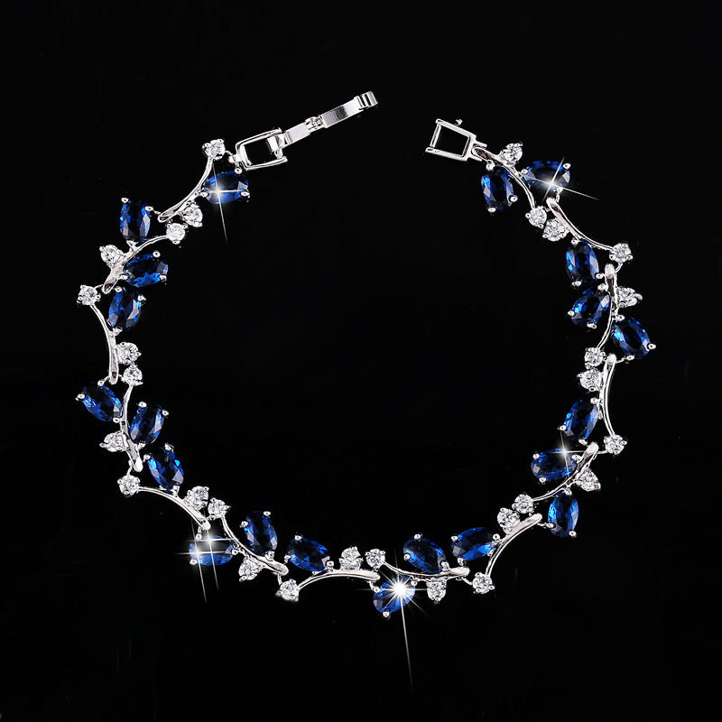 Korean version hand accessories.Korean-style fashionable 18K white gold zirconium bracelet for women