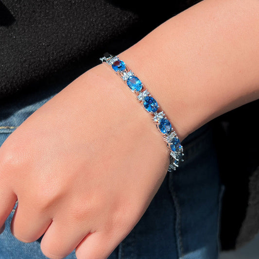 Geometric elliptical gemstone crystal zirconia bracelet - luxurious and exclusive design high-end accessory fashionable jewelry piece
