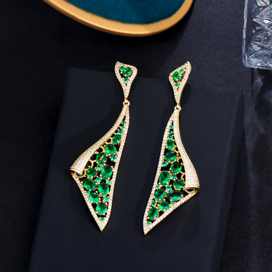 S925 silver jewelry - European Heavy Industry brand. Personalized green emerald earrings Trendy and luxurious featuring lightweight and high-end design With dangling zircon stones
