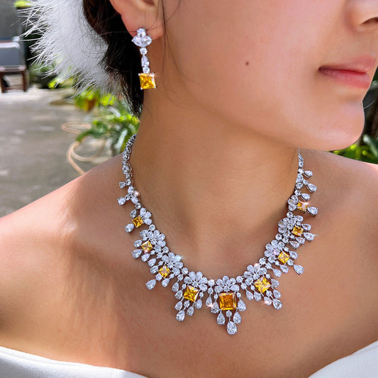 European and American exquisite and luxurious zircon necklace and earrings set, dazzling full of diamonds, elegant banquet dress, bridal chain jewelry set