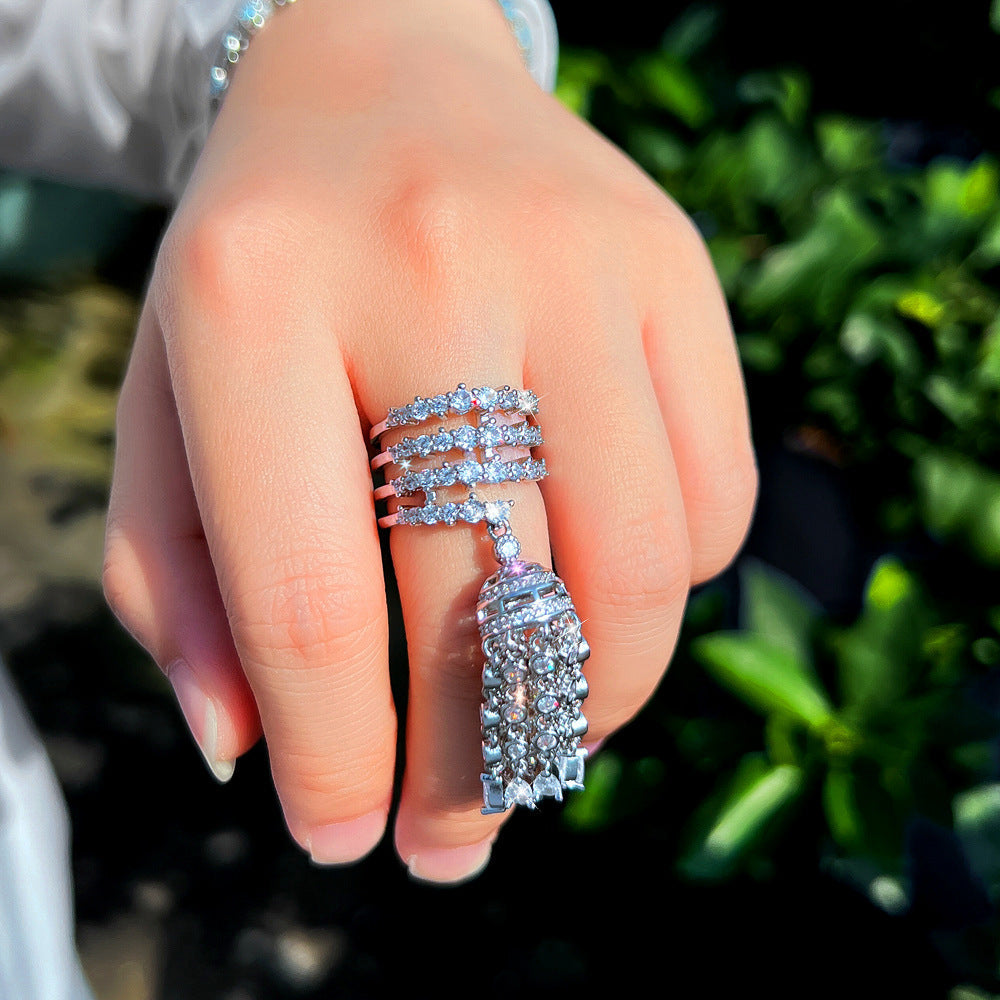 European-style retro micro-set zirconia fringed ring with a wide opening for the index finger simple and unique finger ring