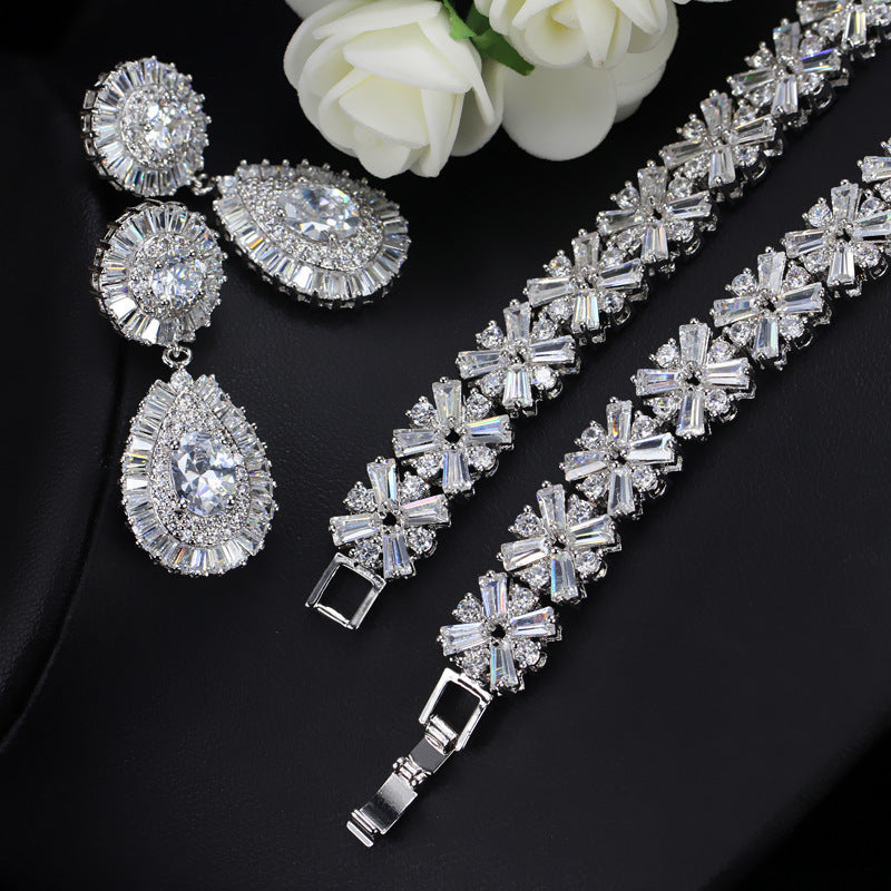 Bride's banquet set - Pure handcrafted copper necklace set with AAA quality zirconia stones - Simple and elegant style