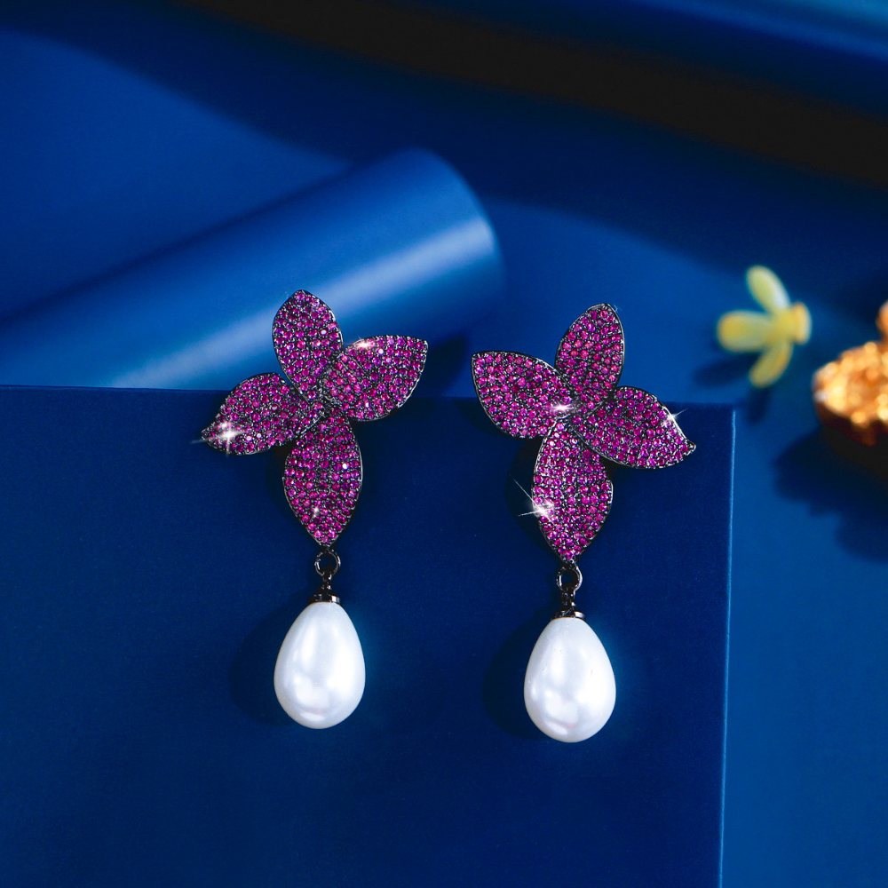 S925 silver needle luxury fashion leaf petal pearl earrings and stud earrings exuding elegance Gemstone gun black multi-purpose earrings