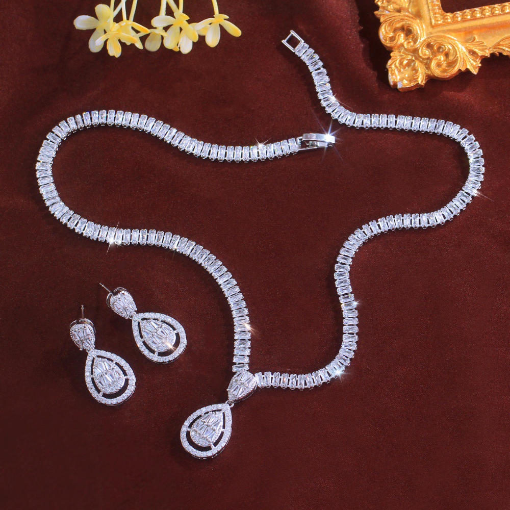 Dazzling diamond necklace and earrings bridal wedding zircon bracelet fashionable claw chain evening party dress jewelry set