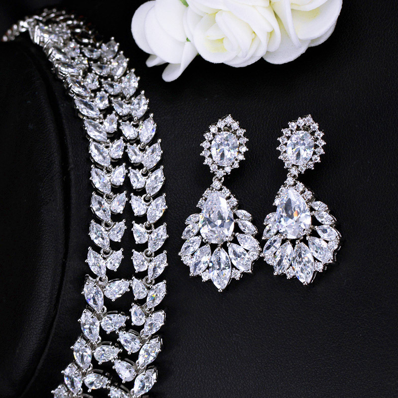 European and American 3A Zircon Set - Ultra-Shimmer Wedding Party Accessories - Earrings and Necklace Set