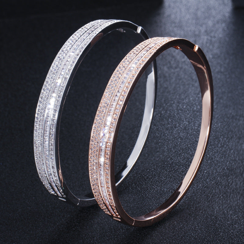European and American style elegant spring clasp women's bracelet Precisely set three-row AAA zirconia jewelry piece