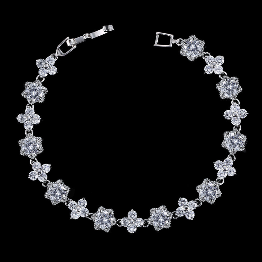 Zircon bracelet - trendy and popular Korean-style fashion accessory that sells well