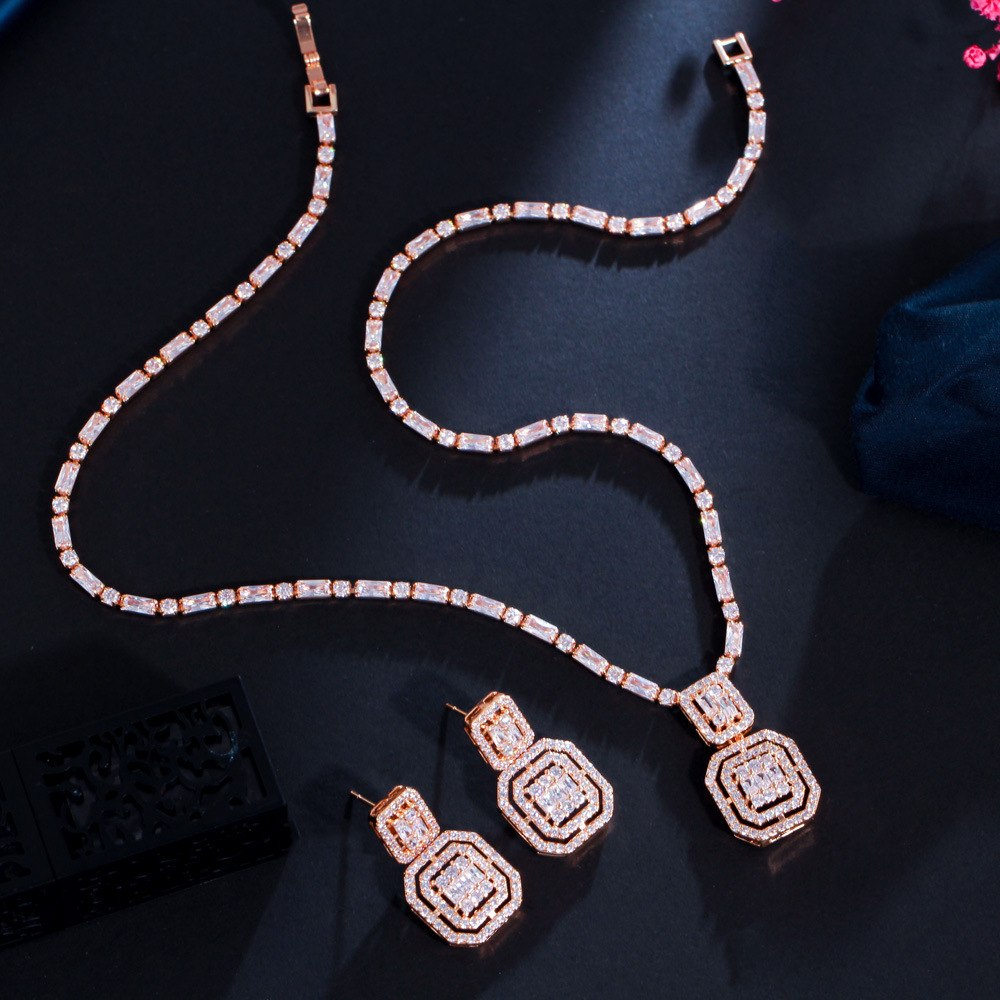 Retro minimalist style square zirconia stud earrings and necklace set chain Lightly luxurious and niche design bridal gown set