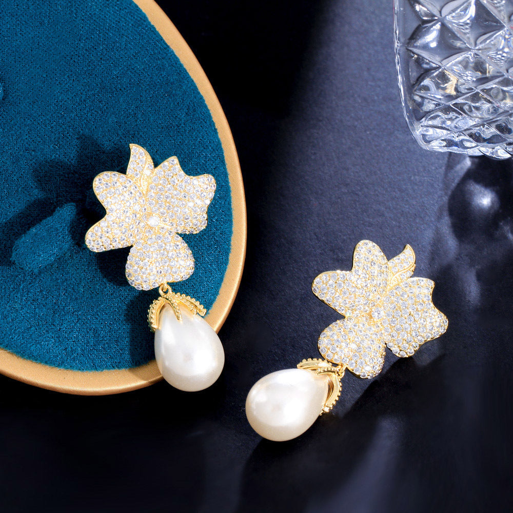 S925 silver jewelry - Korean Dongdaemun high-end style zircon flower-shaped pearl earrings - unique and exclusive ultra-bright earrings and stud earrings