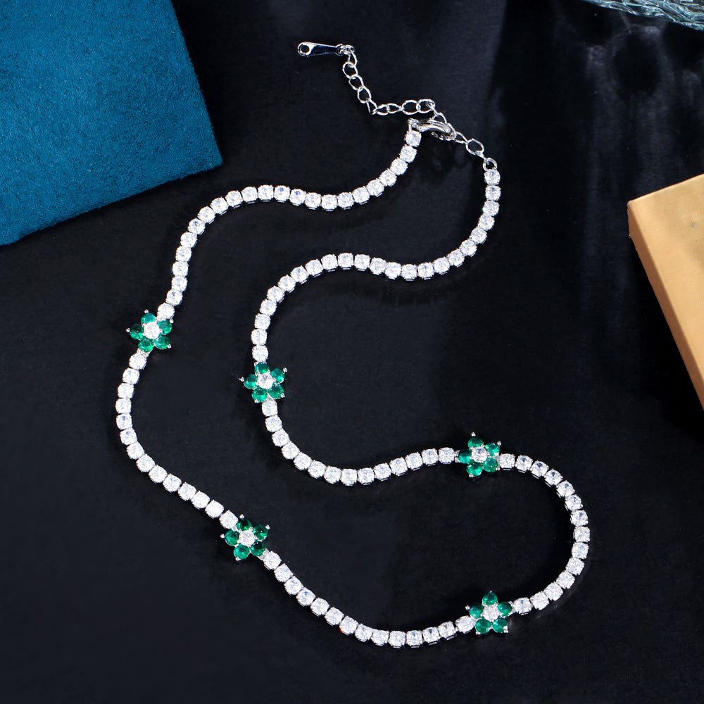 Ins-style niche and minimalist luxury jewelry featuring micro-set zirconia and full-diamond flowers A tennis bracelet necklace with small flowers