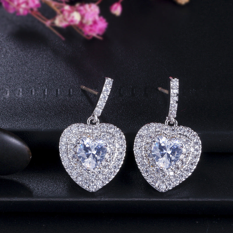 Korean-style heart-shaped silver stud earrings Korean-style 925 sterling silver high-end micro-set zirconia earrings