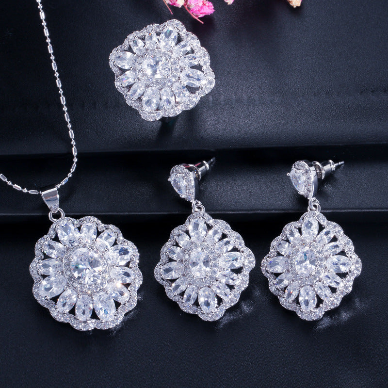 Best-selling high-end three-piece jewelry set - European-style necklace ring and earrings accessory set