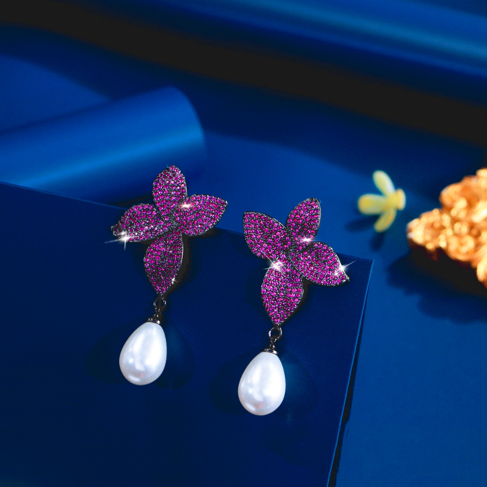 S925 silver needle luxury fashion leaf petal pearl earrings and stud earrings exuding elegance Gemstone gun black multi-purpose earrings