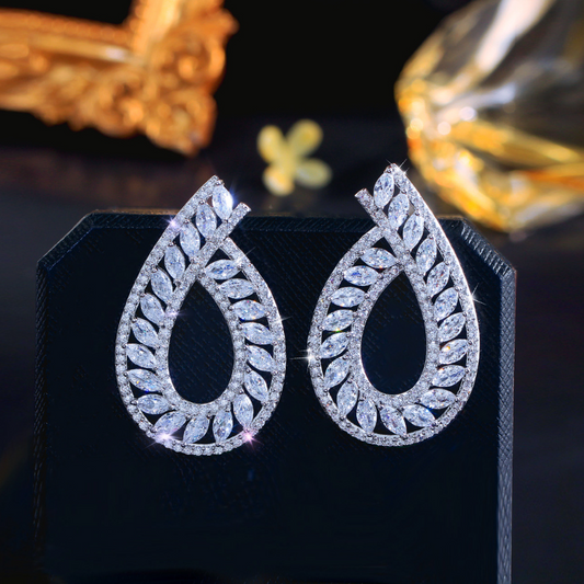 S925 silver needle classic geometric oval-shaped cut air-quality zirconia stud earrings with full diamonds U-shaped design fashionable ear pendants