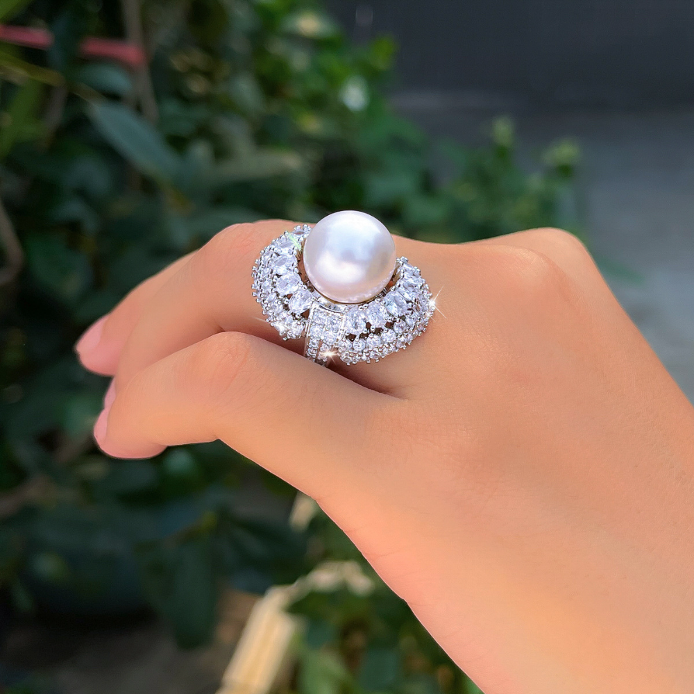 French-style romantic and fashionable pearl ring for women light luxury high-end elegant and versatile ring for the index finger featuring zirconium stones