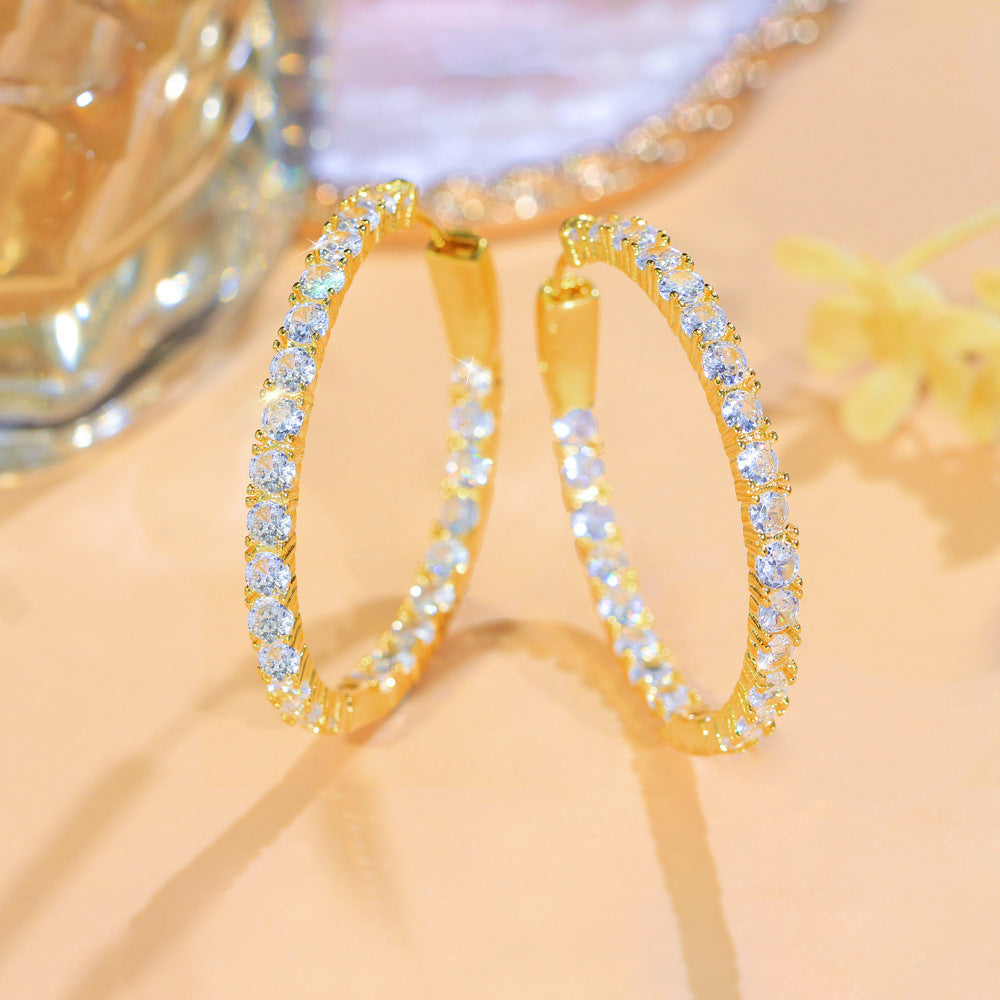 Korean cool and elegant style ins small-scale design luxury fashion diamond earrings for the ear Trendy and popular.Super bright C-shaped ear loop