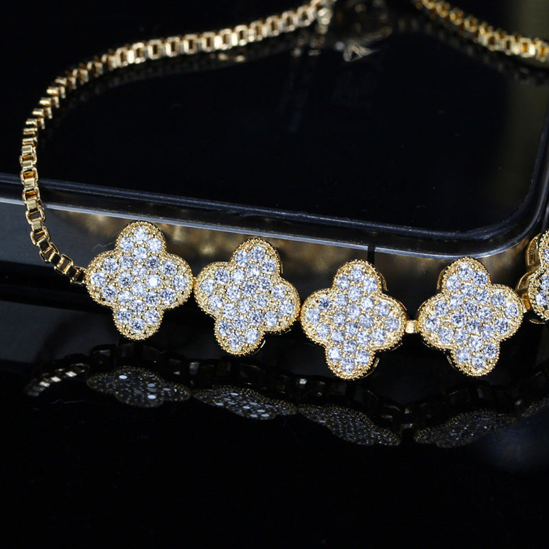Korean-style fashionable lucky four-leaf clover zircon bracelet - eco-friendly electroplated full-diamond jewelry accessory