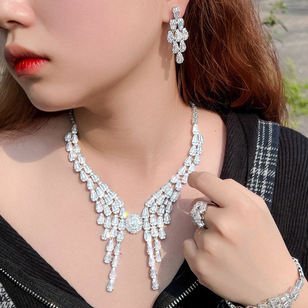 French elegant and luxurious full-diamond choker wedding dress accessories necklace earrings bracelet ring set