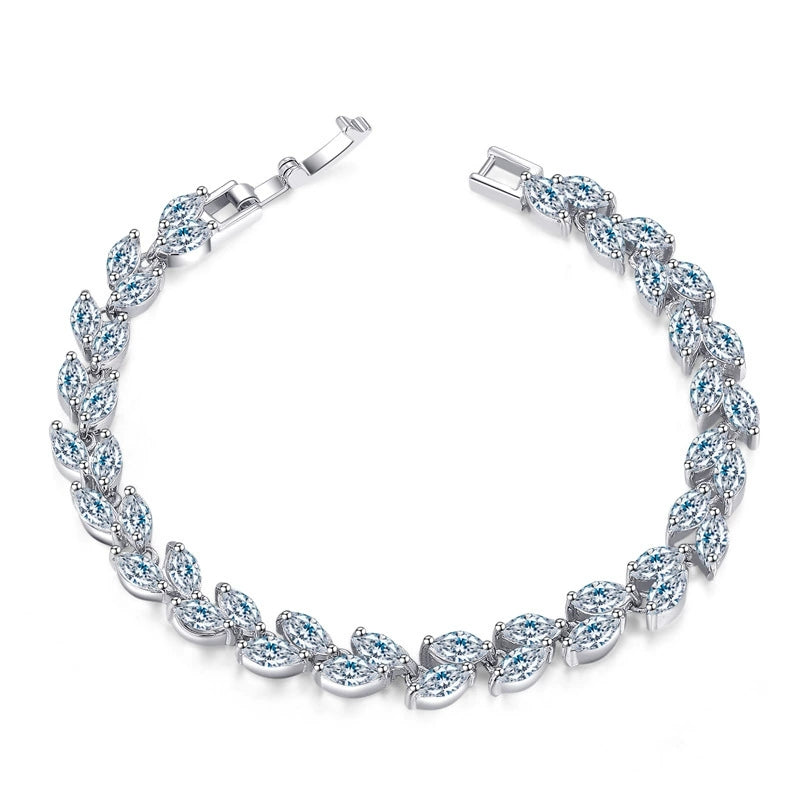 Korean version fashionable jewelry bracelet with small leaves and AAA-quality zircon stones size17.8cm