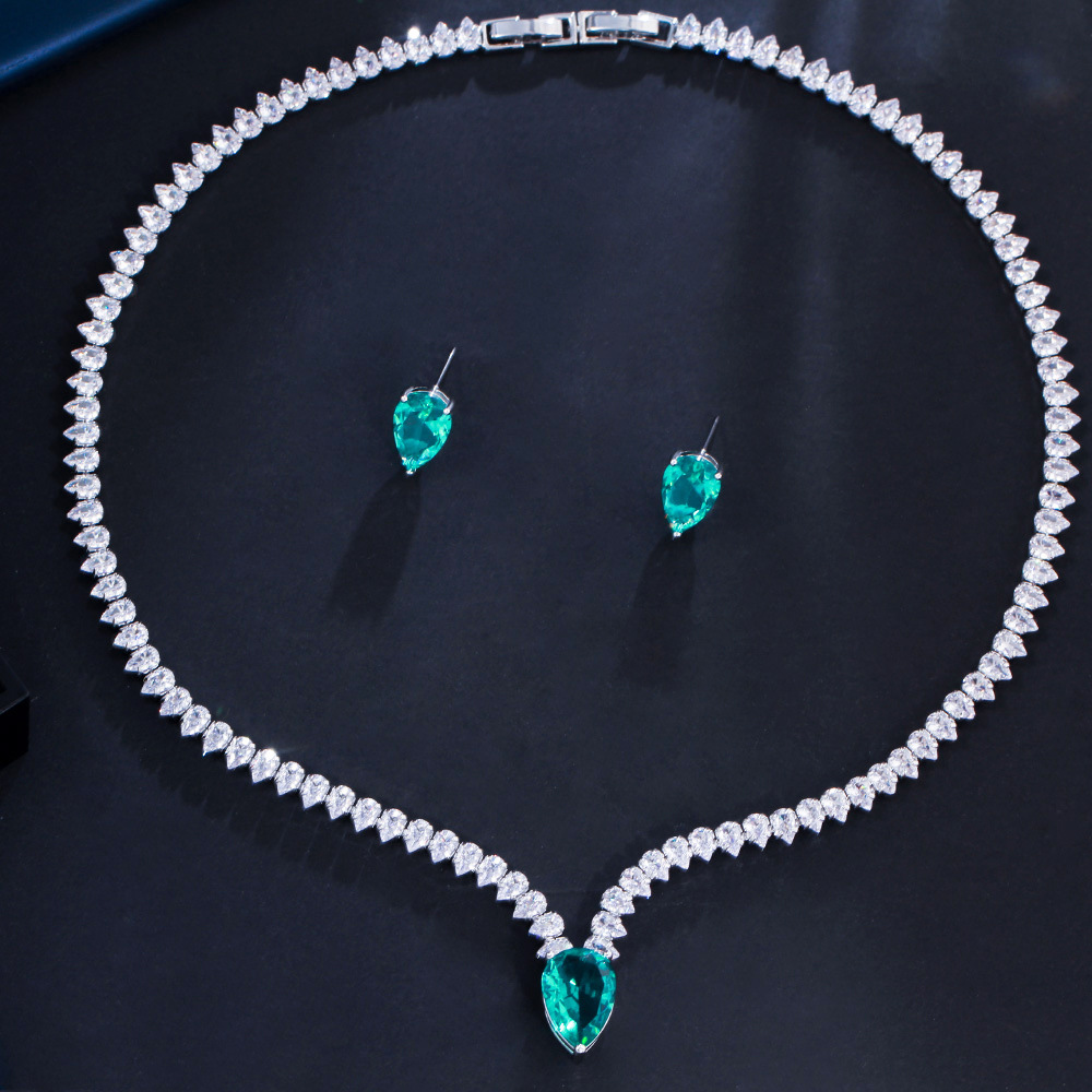 Simple ins Korean-style ear studs collar chain slimming effect zirconia two-piece set earrings pendant necklace