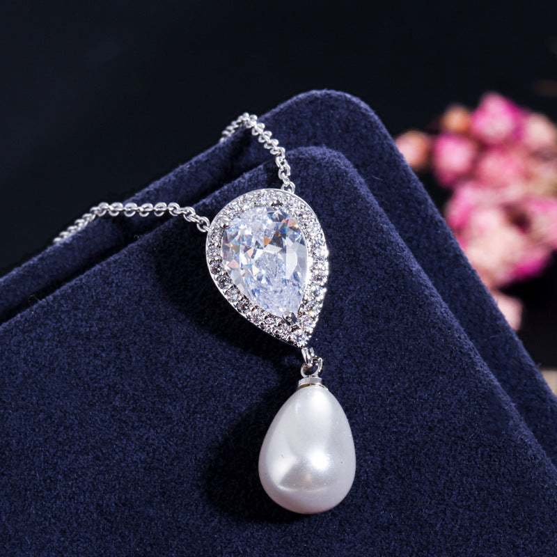 Japanese and Korean light and elegant artistic jewelry set Two-piece set of zircon water-drop pearl pendant earrings