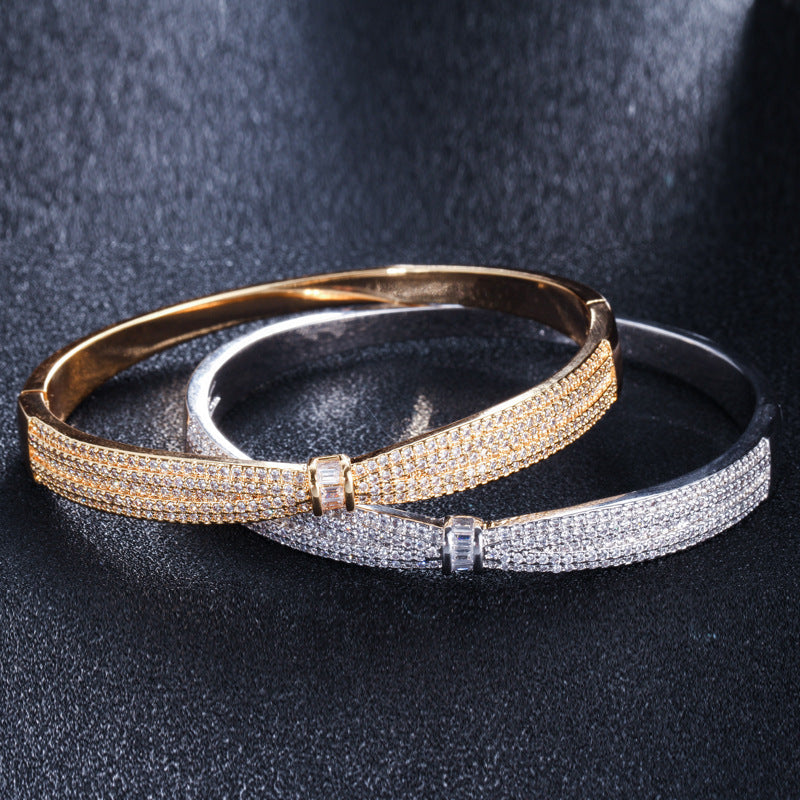 European and American minimalist bow-shaped zirconia bracelet fashionable and unique spring clasp wristband